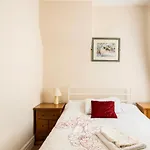 Tsd Guest House