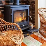 Small Seaview Villa - Norfolk Cottage Agency