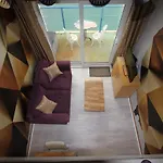 Fantastic Waterside Apartment In Brighton Marina