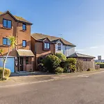 Spinnaker House