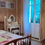 Appartement Cosy En Centre Ville A Neris Les Bains 20 M² + Balcon