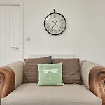 Host & Stay - Rockpools