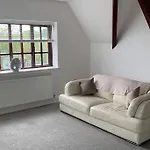 Fantastic 2 Bedroom Apartment