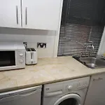 Barton Beachside - Penthouse Twobedroom Apartment, Double & Twins - Central Beach & Promenade Location - Over 21'S, Family Friendly Only, Id Required, Stairs Access, Free Parking
