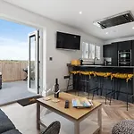 The Paddock - Lovely Cottage With Hot Tub
