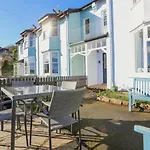 Dartmouth Cottage - River And Sea Views With Parking Permit