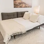 Carbery Ridge By Grandeur Property