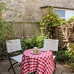 Jasmine Cottage