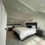 Cranford House 3 Bedroom Apartment Filey