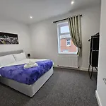 16 Newcastle Street By Prestige Properties Serviced Accommodation