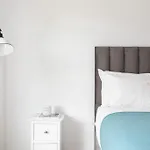 Top Floor, City Centre, Parking