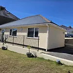 Two Bedroom Detached Modern Bungalow Close To Plymouth Argyle Fc