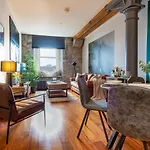 Rwy Suite007 Luxury Signature Apartment With Sea View & Optional Parking