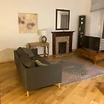St Margaret'S Loch Apartment