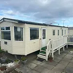 Robin Hood Rhyl Caravan Oaklands