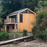 Horsepool Boathouse
