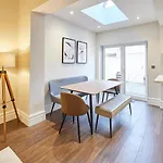 Host & Stay - Belle Vue