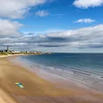 Seaviews Apartment 2, Whitley Bay Sea Front