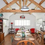 Druidsmoor - Sea Views-Sleeps 8