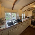 Lilac Cottage Tintagel