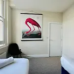 Flash Sales Central Hove 2 Bedroom Flat Bn310Fir06