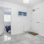 Modern Apartment Portrush - Sleeps 7