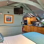 Finest Retreats - Fishermans Cottage