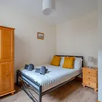 Apartment In City Centre