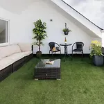 Pass The Keys One Of A Kind Private Rooftop Garden Queens Uni