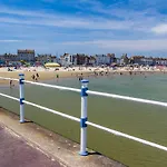 1 Bed In Weymouth 78865