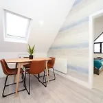 Seaview Apartment