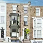 Unique Georgian Garden Flat In Central Margate