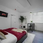 40% Off - Business - Couples - Contractors