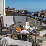 2 Bed In Brixham 78185