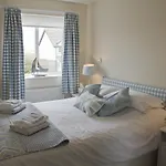 3 Bed In Seahouses Cn064