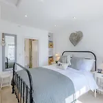 1 Bed In Aberdovey 79148