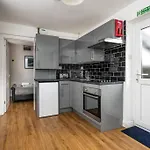 Neath Road - Flat 1