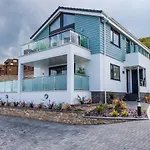 3 Bed In Westward Ho 65536