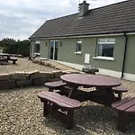 Causeway Coast Country Cottage, Pet-Friendly