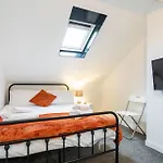 Castlereagh Guest House