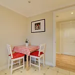 Bowleaze Beach Apartment