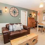 Cwm Caeth Cottage