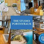 The Studio Porthyraur