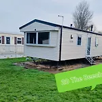 Southview Holiday Park Skegness - Upgraded Caravan - Unica