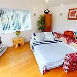 Croyde Wonky Cottage 1 Bedroom