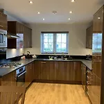 Anchors Away At The Bay Filey, Sleeps 7, 2 Dogs Welcome For Free Too