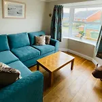 Tors View - Luxury Westward Ho Holiday Cottage - Pet And Child Friendly - Near Beach Pubs Shops Coastal Walks Sleeps 1-8 Plus Babies Free Parking Wifi Towels