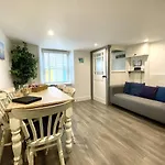 Cockle Cottage