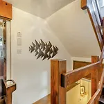 No 1 Pier Lane