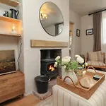 Stag Cottage